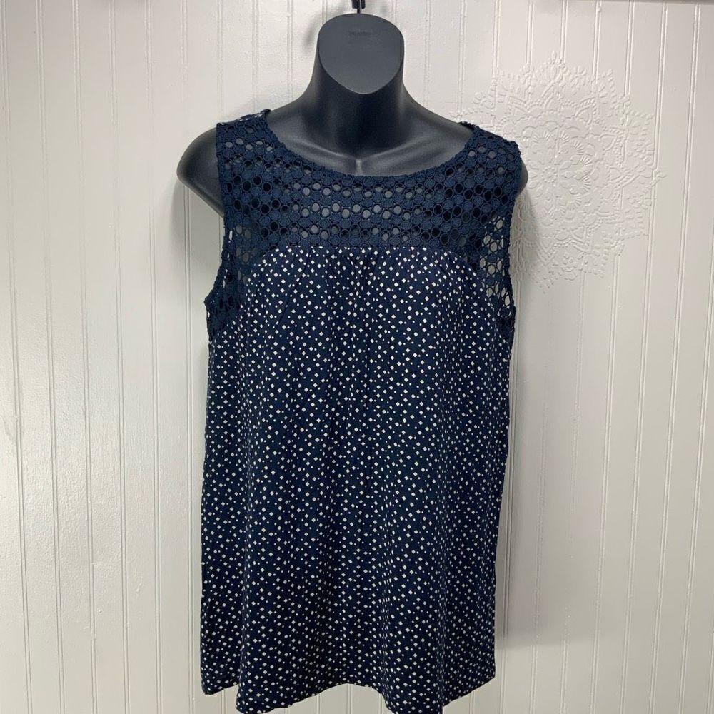 LOFT Sleeveless top 